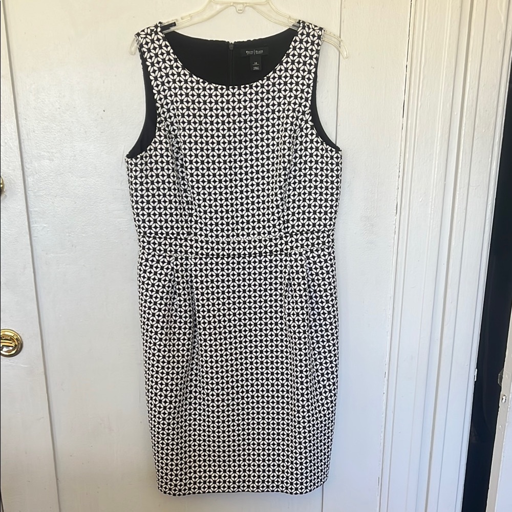 White House Black Market Black and White Sheath Midi Dress